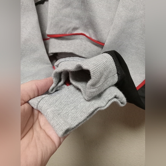 Maniere De Voir (MDV) size 10 crop hoodie - Picture 5 of 7